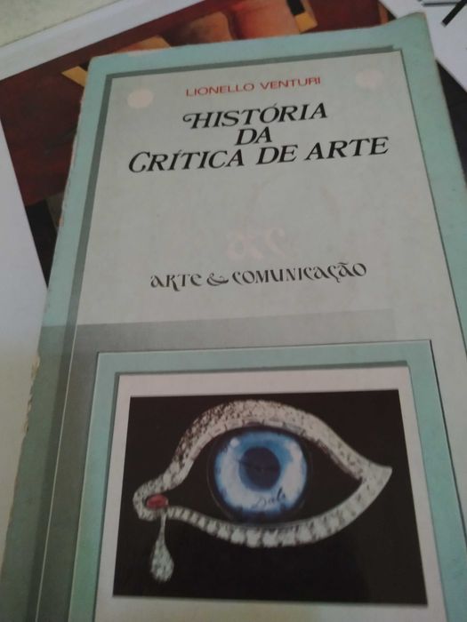 Livros de Arte, desde cinema à critica de arte