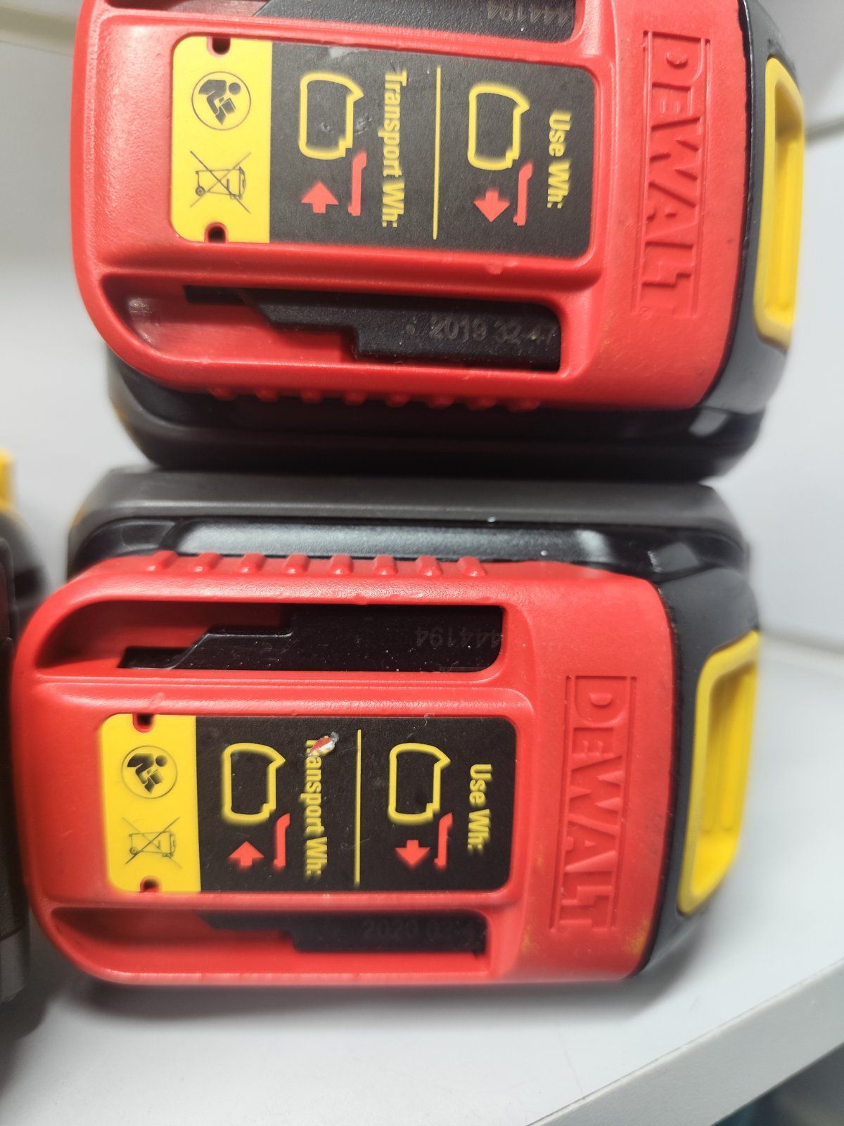 DeWalt FLEX VOLT 6.0Ah та 9.0Ам  батарея Деволт оригінал акумулятор