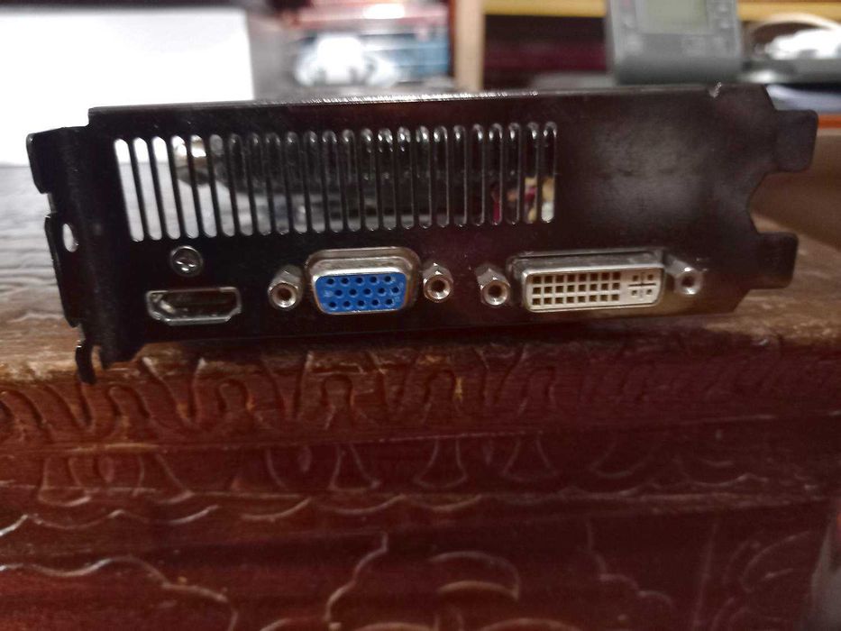 Nvidia ASUS GTS250 1GB64551351510658121