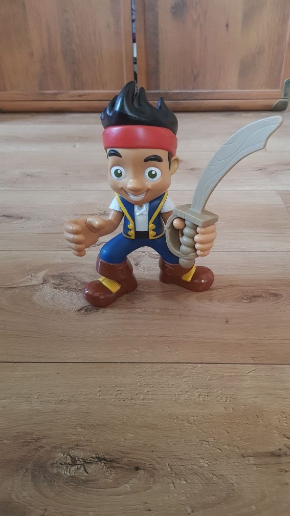 Mówiąca figurka Jake duża z bajki Jake i piraci z Nibylandii
