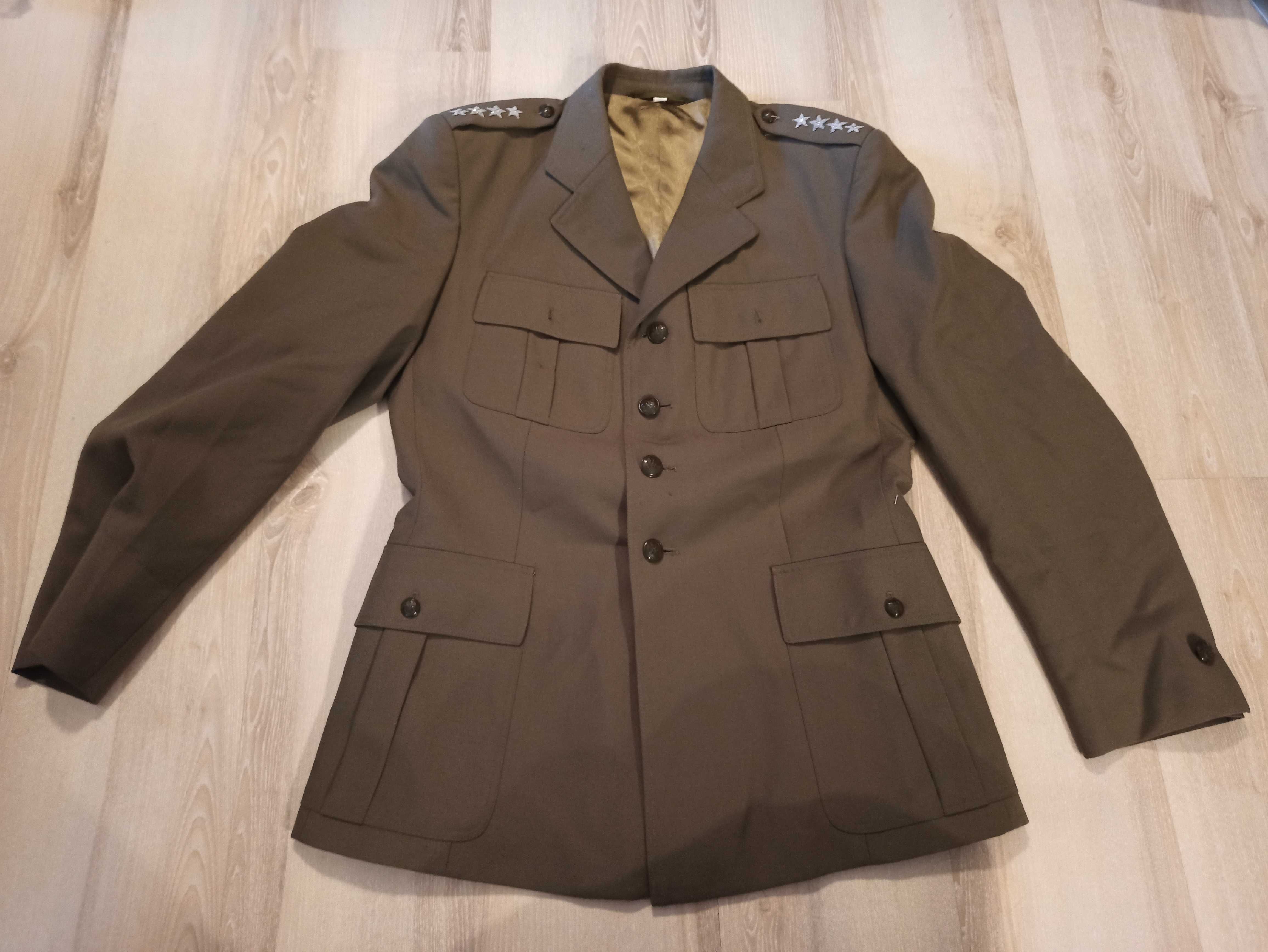 Wyjściowy mundur oficerski wojsk lądowych 100/180