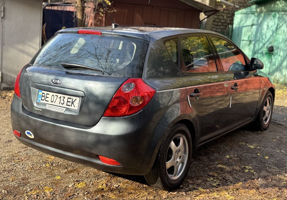 Kia Ceed 5d 1.6 Diesel 2008