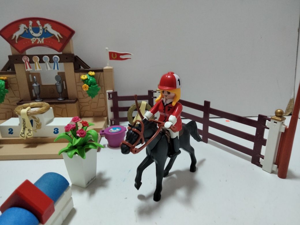 Playmobil turniej jeździecki,