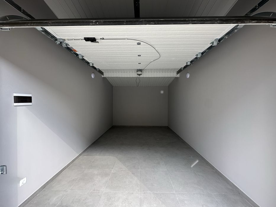 Продам гараж по вул. Чорновола 94