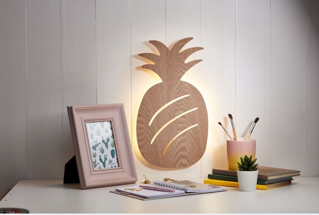 Ananas Lampka nocna Vintage old school wood Ozdoba 40cm LED na ścianę