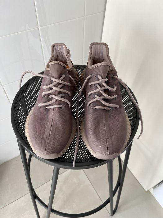 Adidas yeezy boost 350 v2 mono mist - tamanho 42 2/3