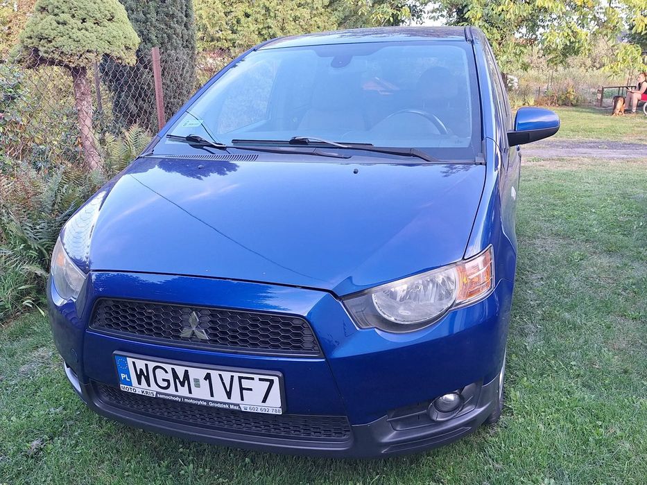 Mitsubishi Colt Mitsubishi Colt 1,3b 2010r. 2x koła, dobrze wyposażony