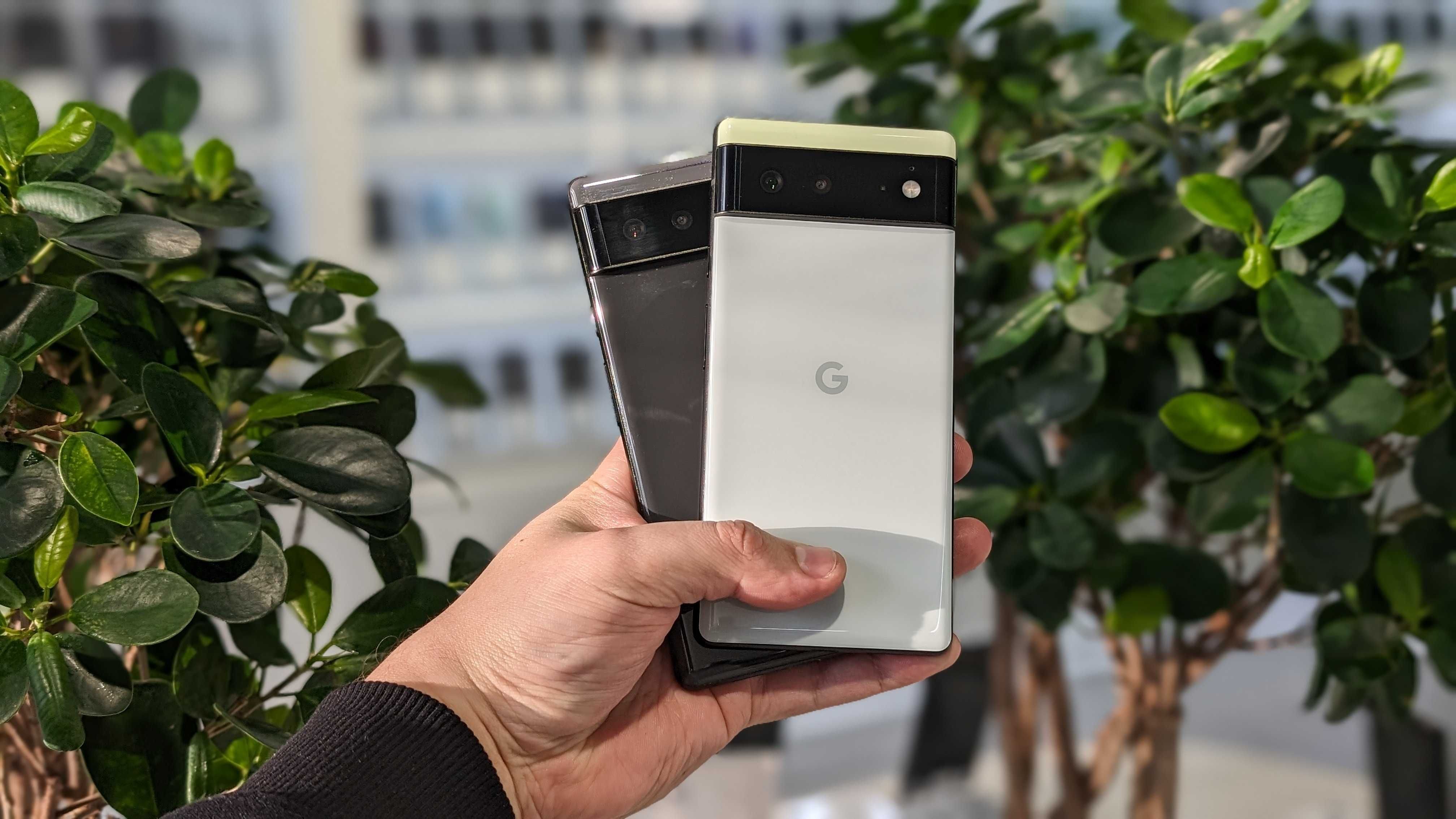 Оплата частинами 0% Google Pixel 6 8/128GB Sorta Seafoam/Black