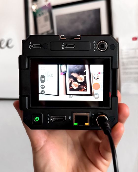 Hollyland VenusLiv Air