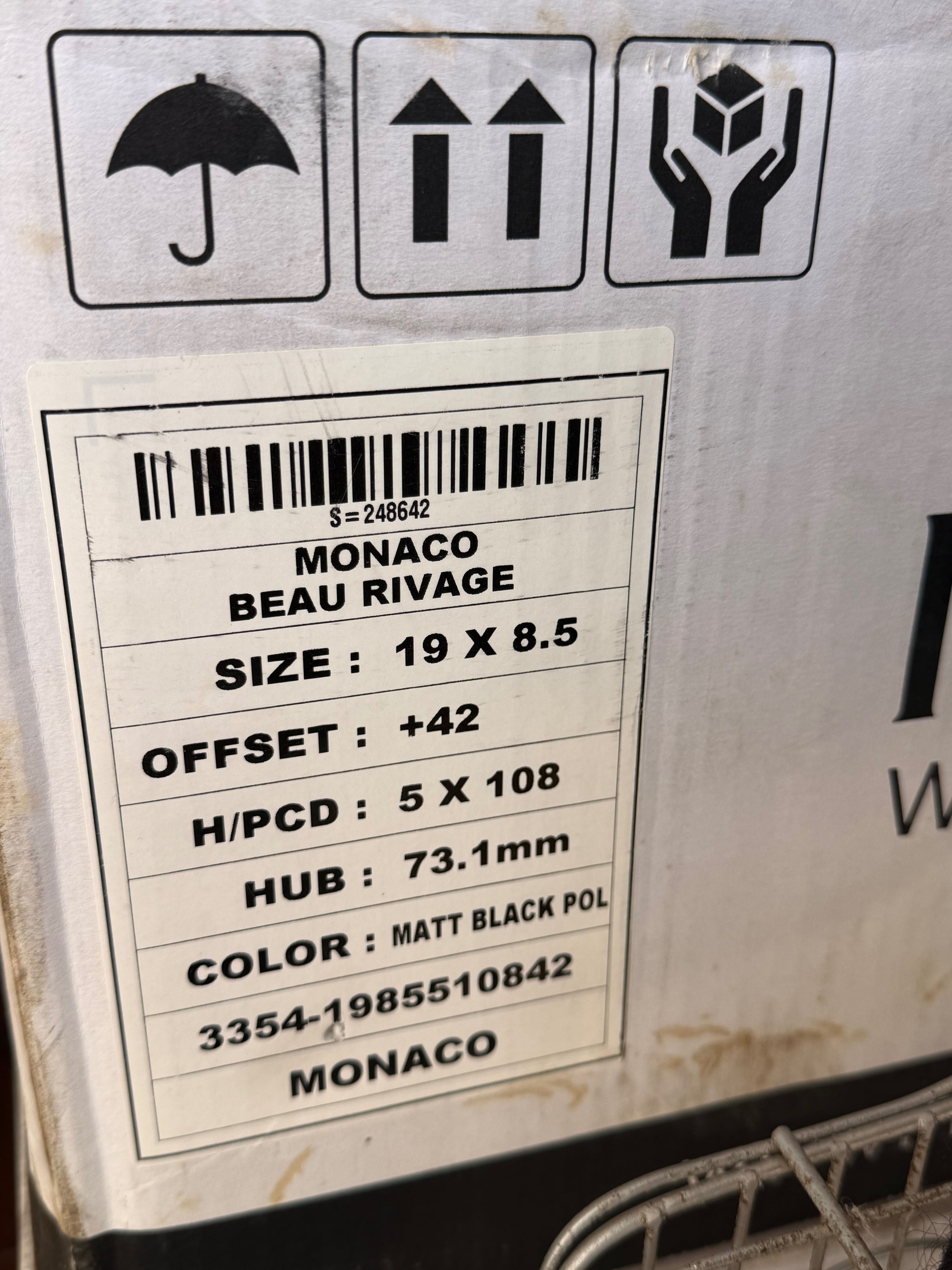 Jantes R19 nova com furação 5x108
