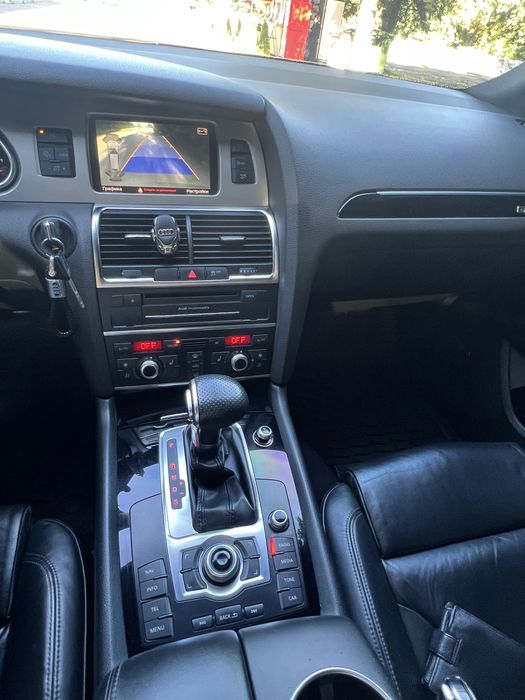 Продам Ауді Q7 3,0 TDI