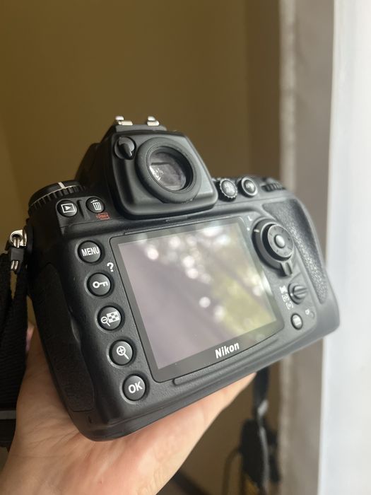 Фотоапарат Nikon D700