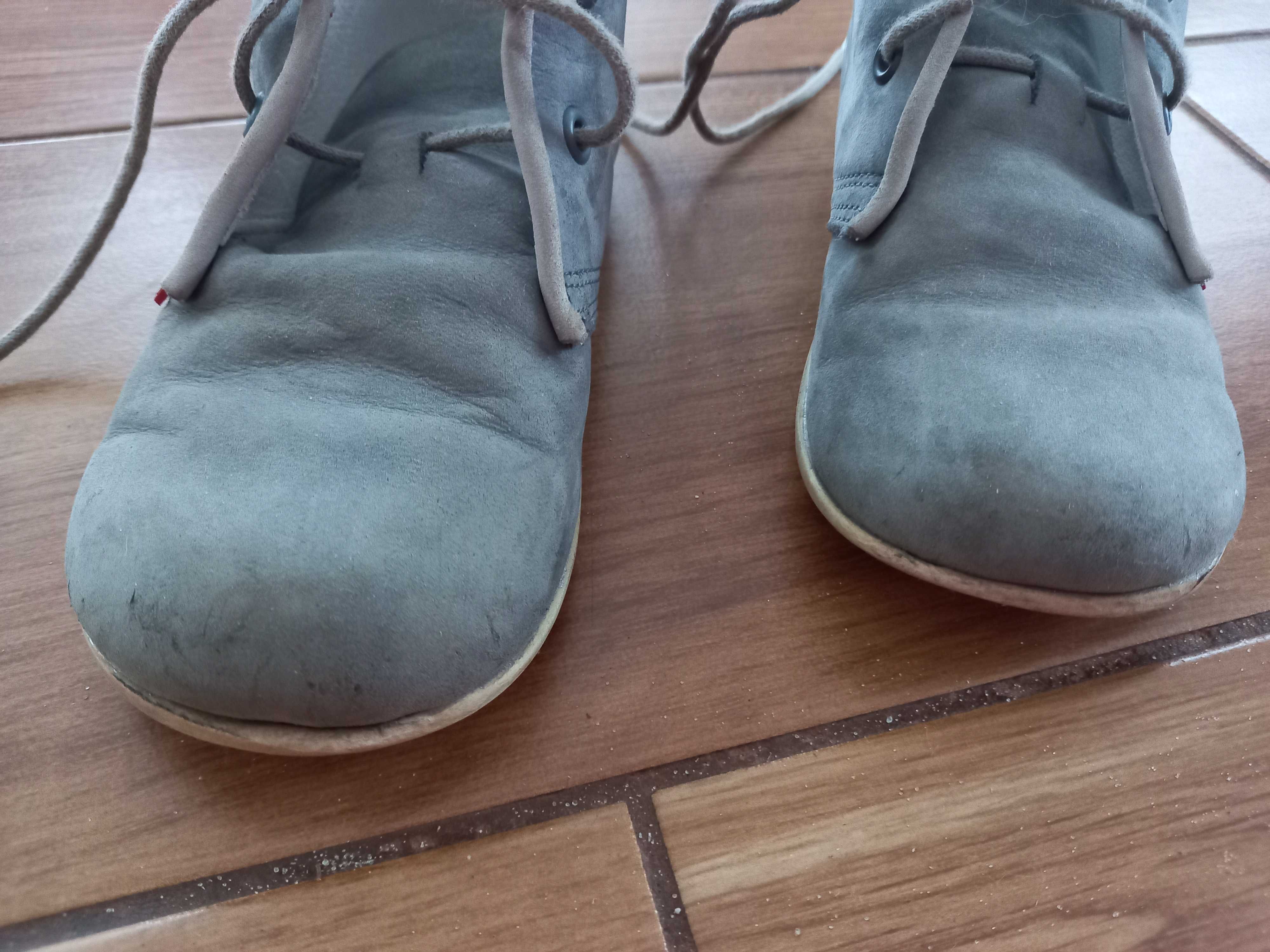 Buty trzewiki emel r 25