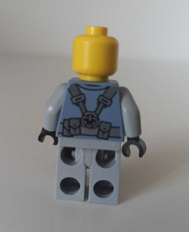 Minifigurka Lego Ninjago Shark Army Thug njo325
