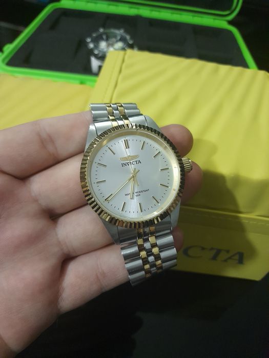 Relógio invicta original prata com dourado na caixa
