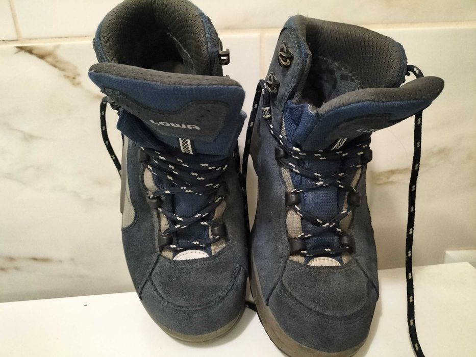 Взуття підліткове Lowa