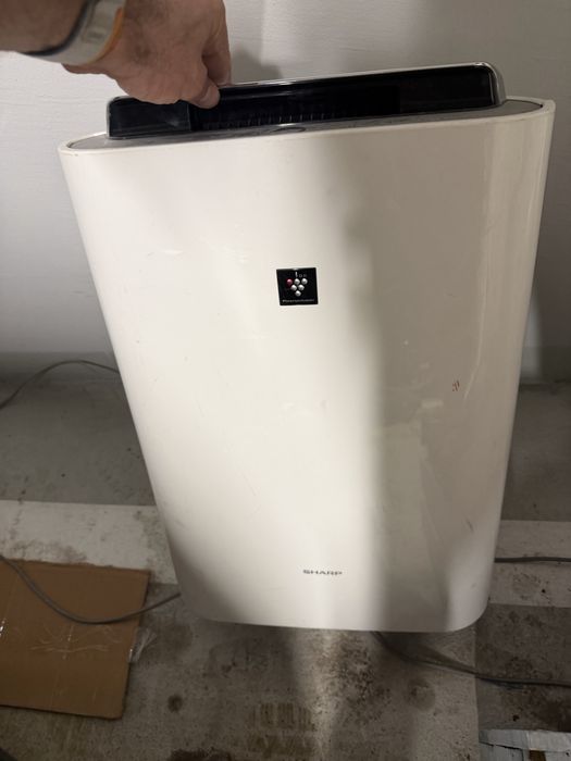Oczyszczacz powietrza Sharp KC-D60EUW