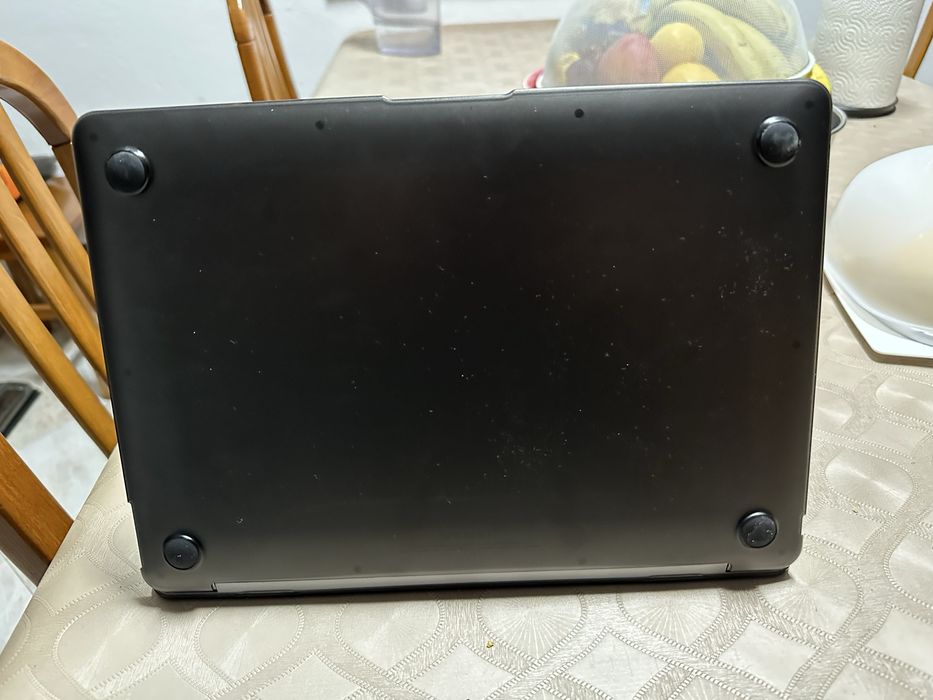 Macbook Air 2019 A1932 8Gb RAM 128Gb SSD