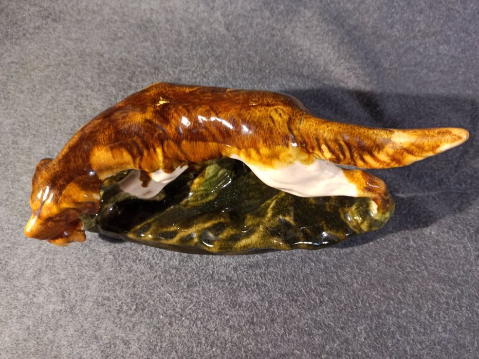 Duża Figurka Psa myśliwskiego z kaczką