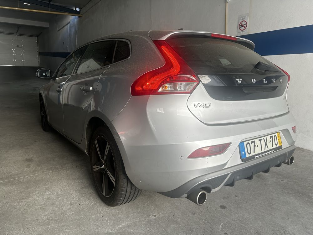 Volvo V40 RDesigne