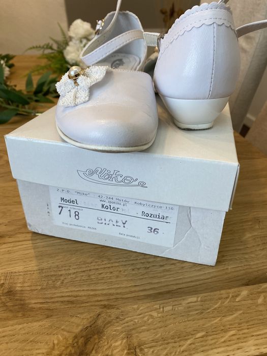 Buty komunijne białe 36