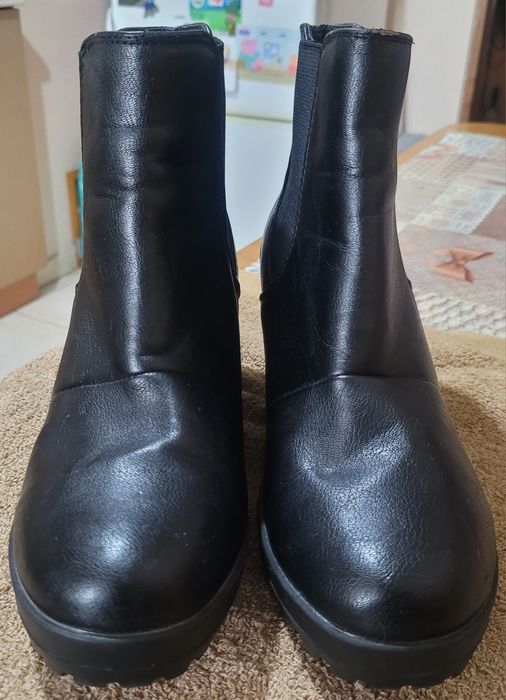 Buty czarne na słubku