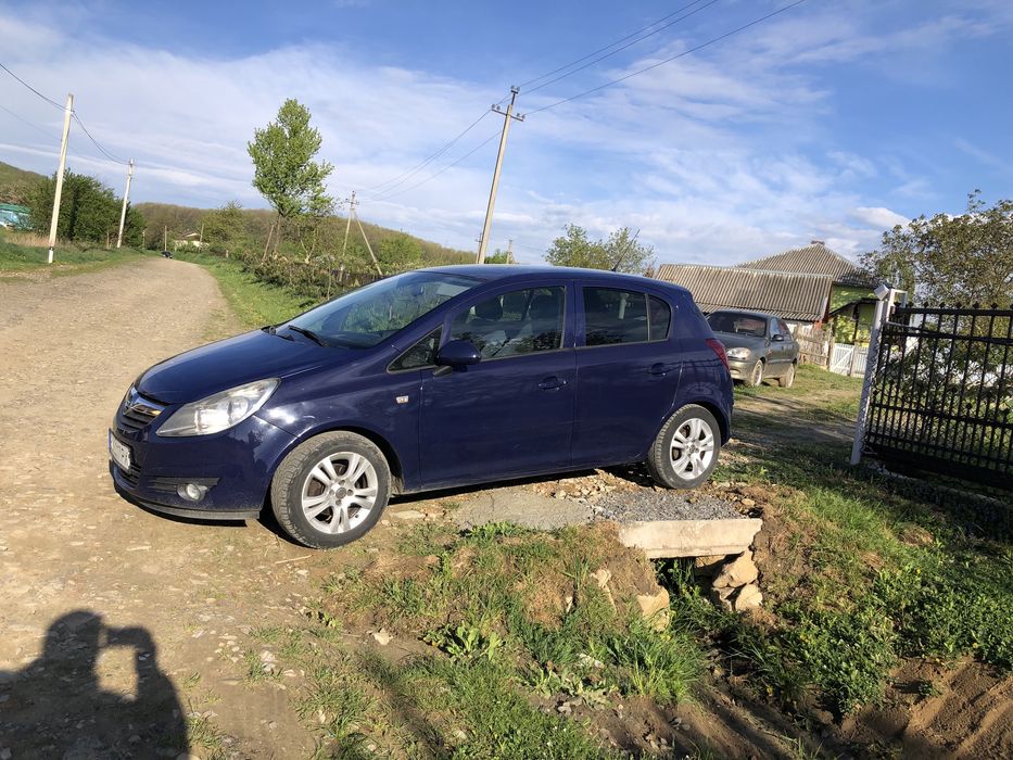 Опель корса 2010рік