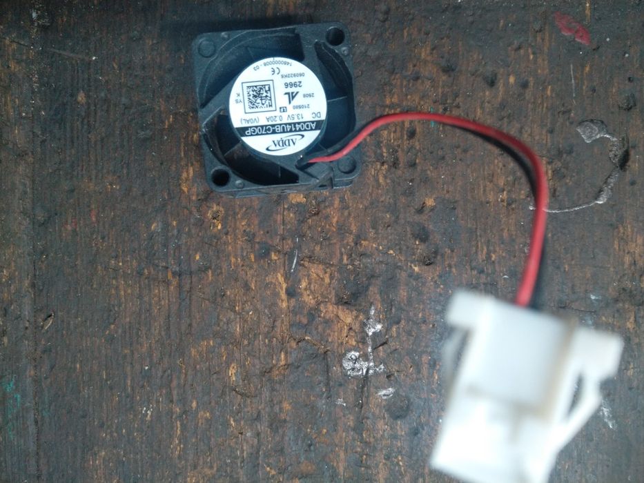 Блок управління(драйвер) основної правої фари Tesla Model Y