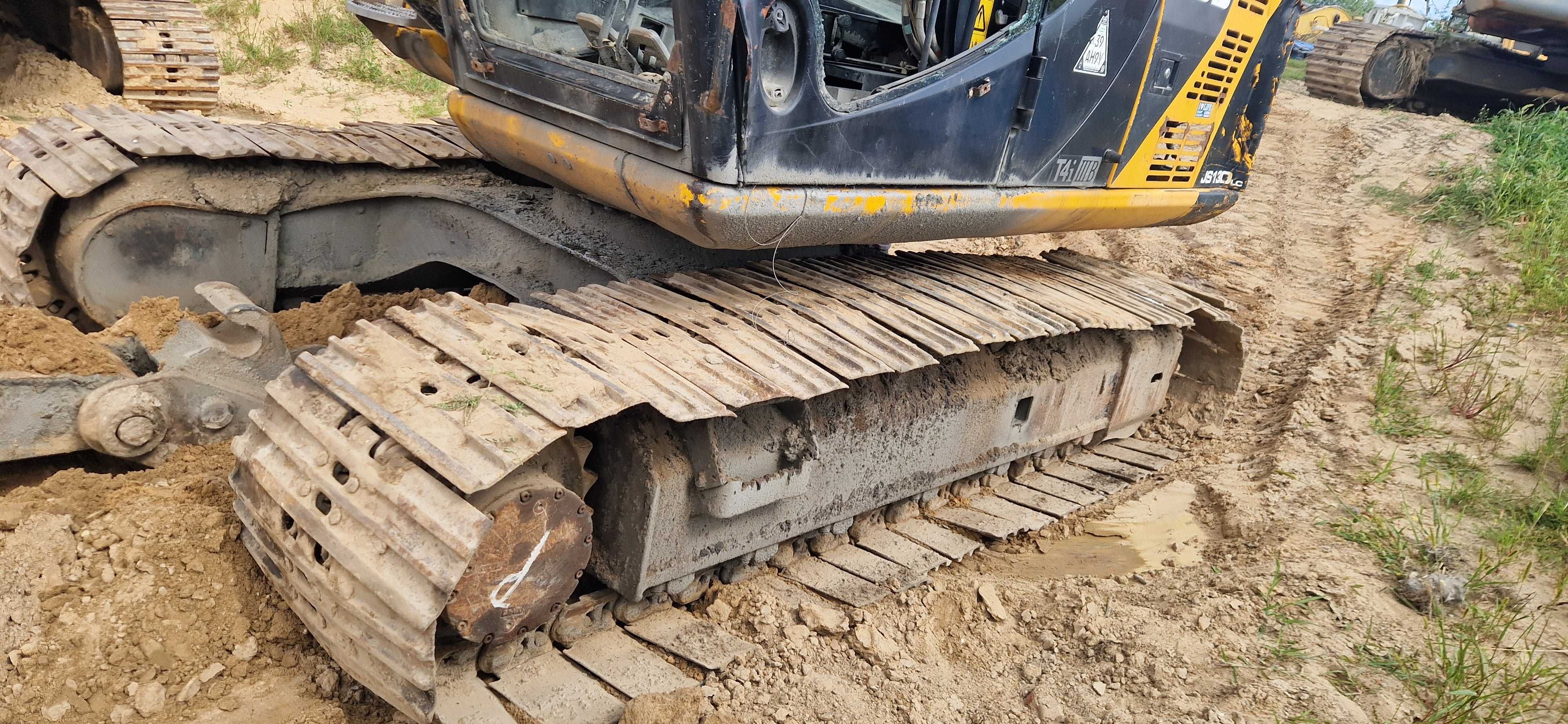 jcb js 130 silnik 444 TA4i-81 E1 z 2013r słupek