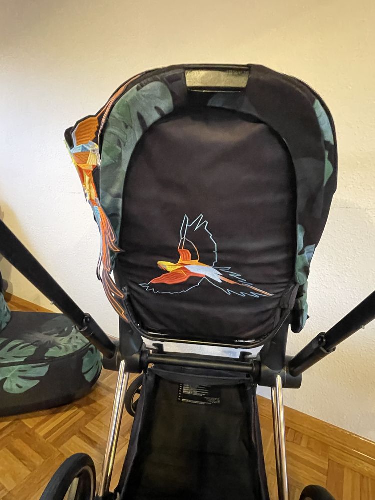 Cybex Priam Rose Gold з коричневою ручкою