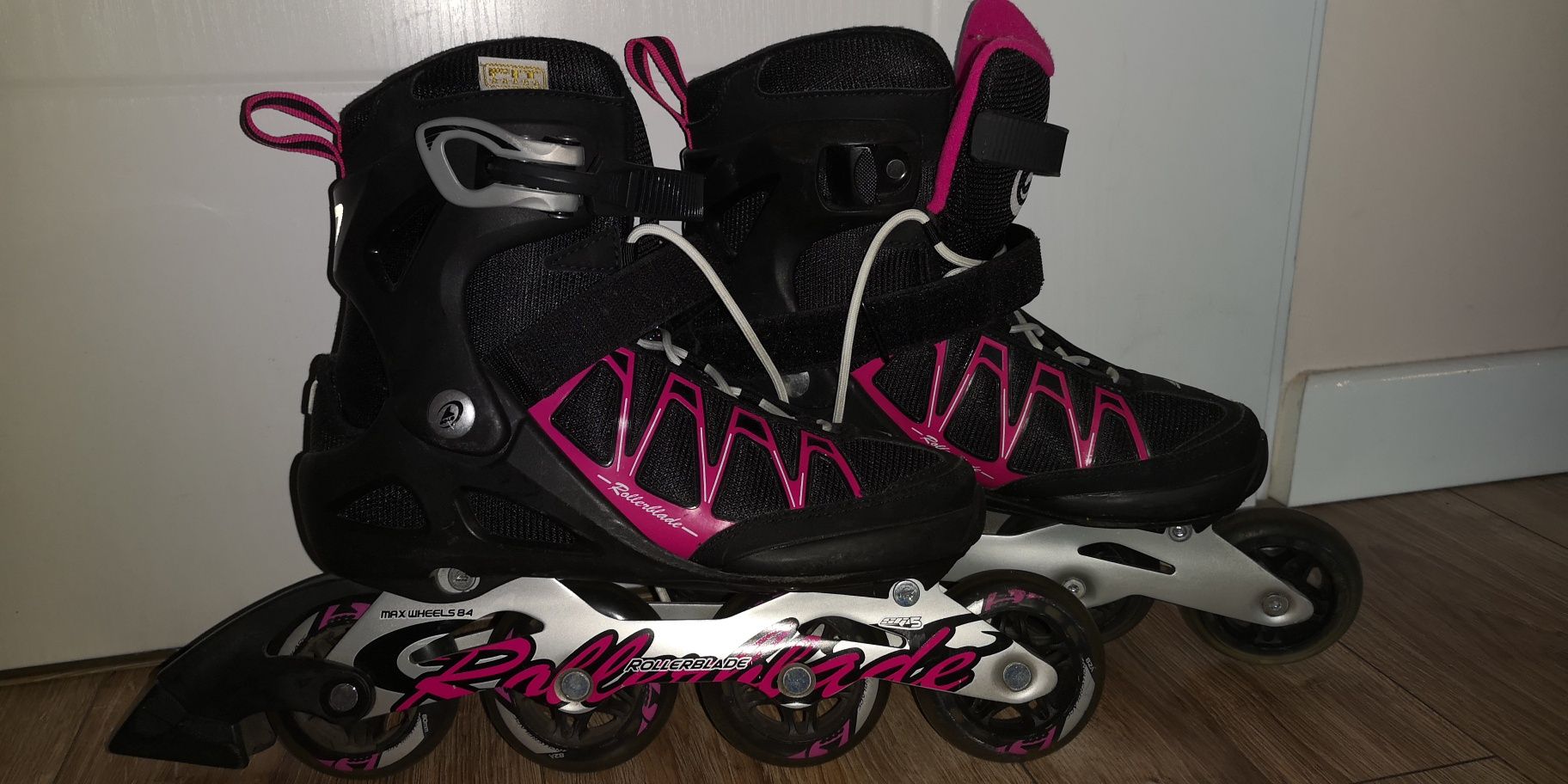 Rolki damskie Rollerblade Sirio 80 W Czarny Różowy