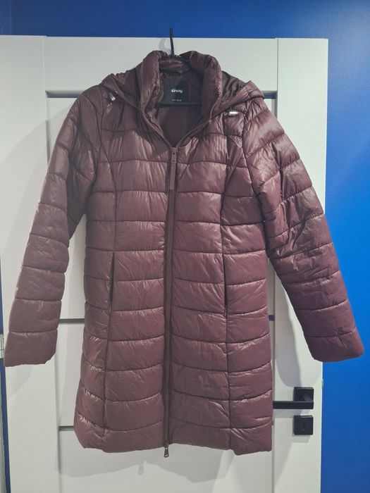 Pikowany płaszcz z kapturem, NOWY ! Rozm.38