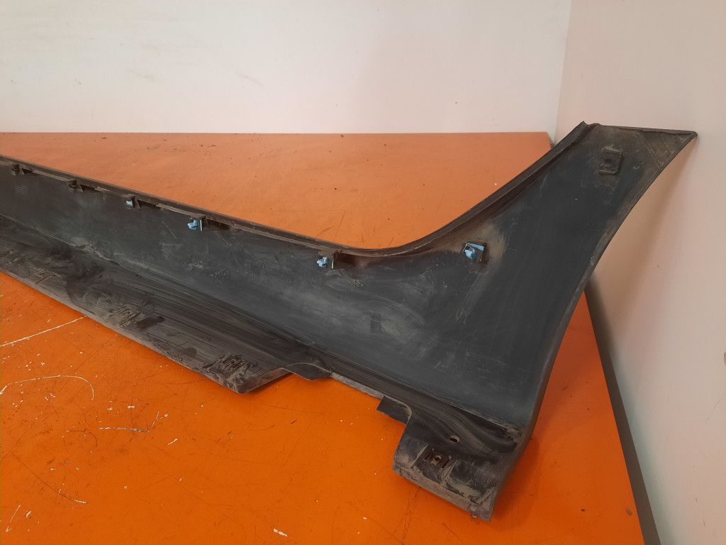 HYUNDAI IX35 09-15 LISTWA PROGOWA PRÓG PRAWY 87754-2S000