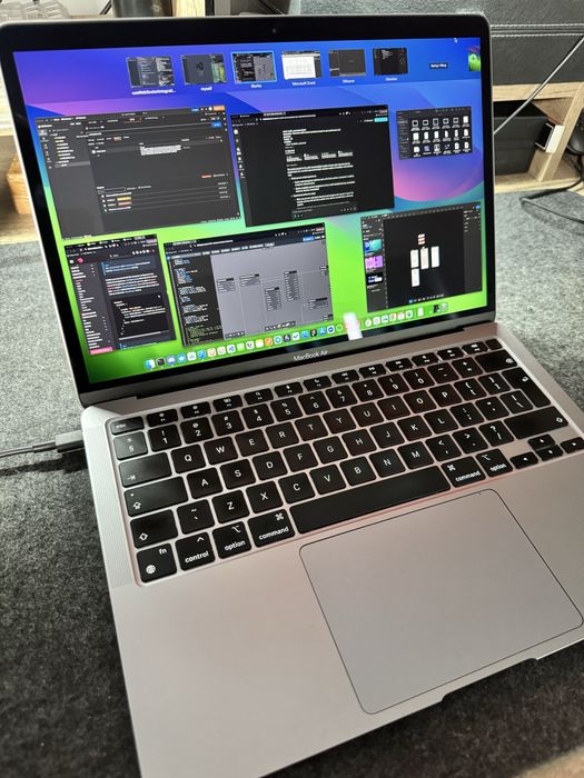 MacBook Air M1 16GB/256GB