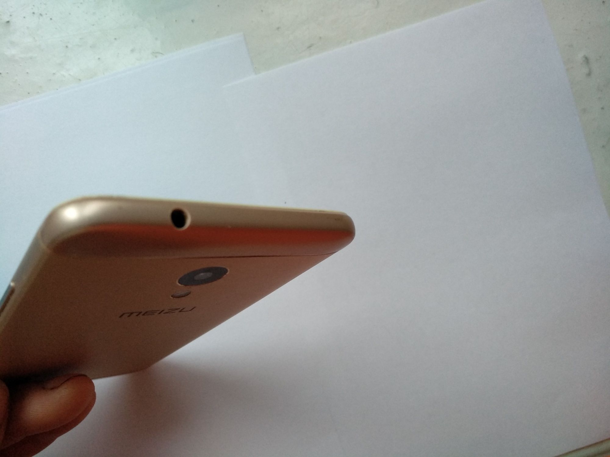 Телефон Meizu m5s