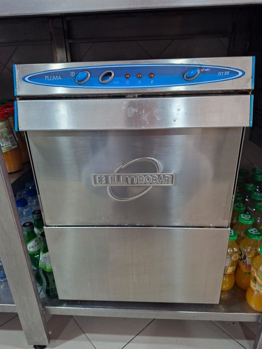 Máquina lavar louça