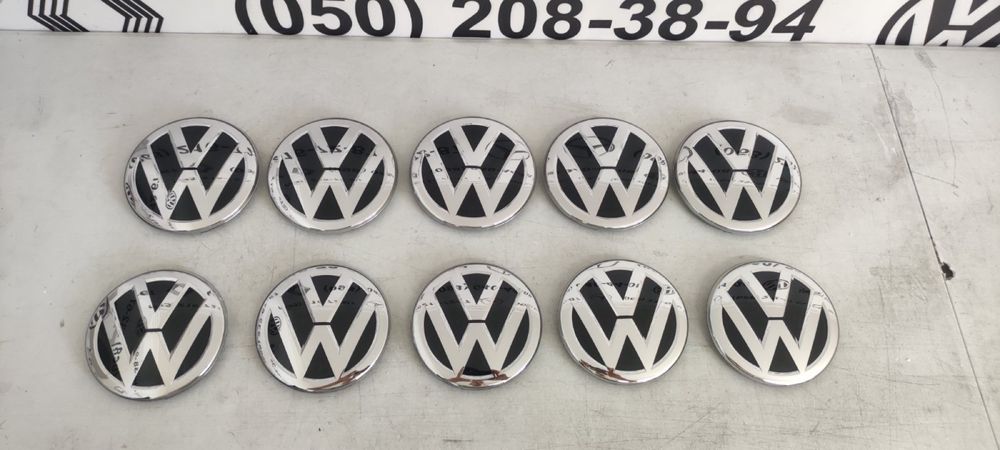 Заначок емблема радар vw golf 7 b-8  tiguan caddy 3G0853601A 2k5853601