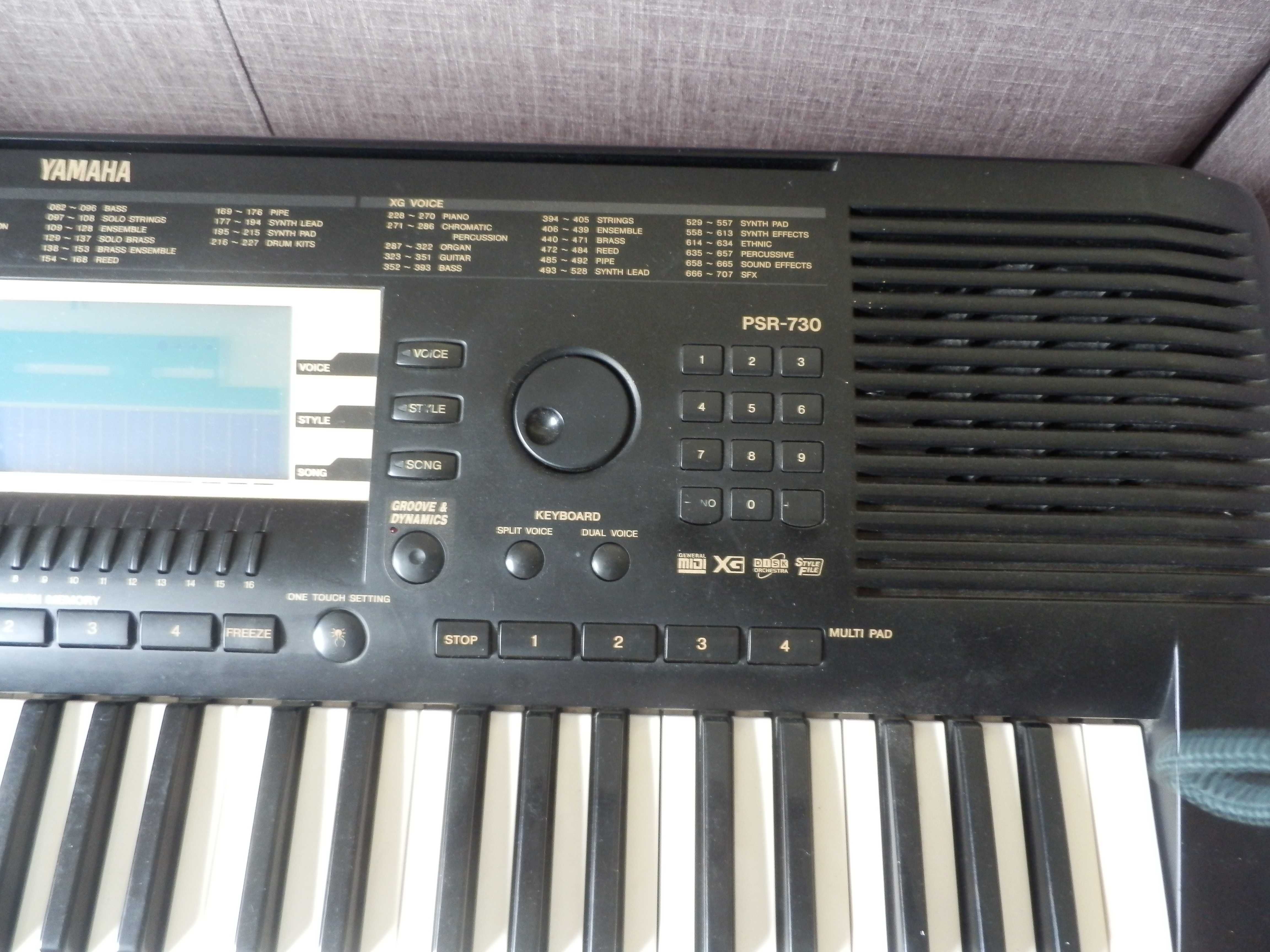 teclado yamaha psr 730