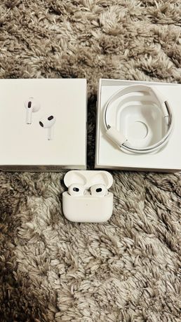 Apple AirPods 3 Stan jak nowy