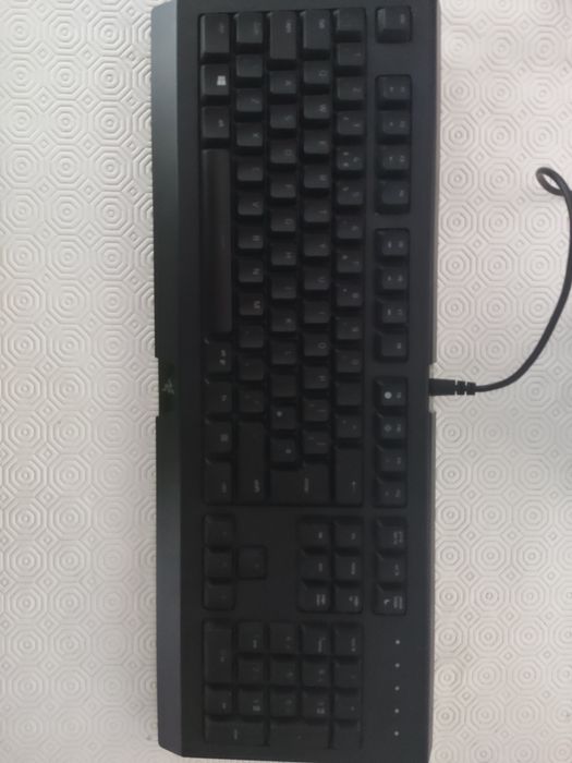 Teclado RAZER Cynosa Chroma, individual light Keys.