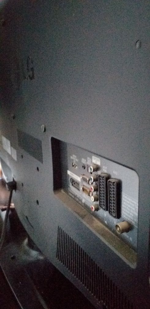 Tv LG 94cm a lcd