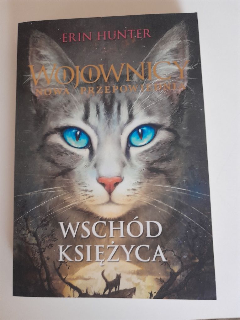 Wojownicy wschód księżyca tom 2 seria 2