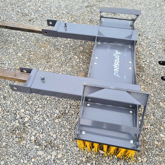 ZAMIATARKA szczotka 7-rzędowa TUR/WÓZEK zero pośrednictwa TRANSPORT