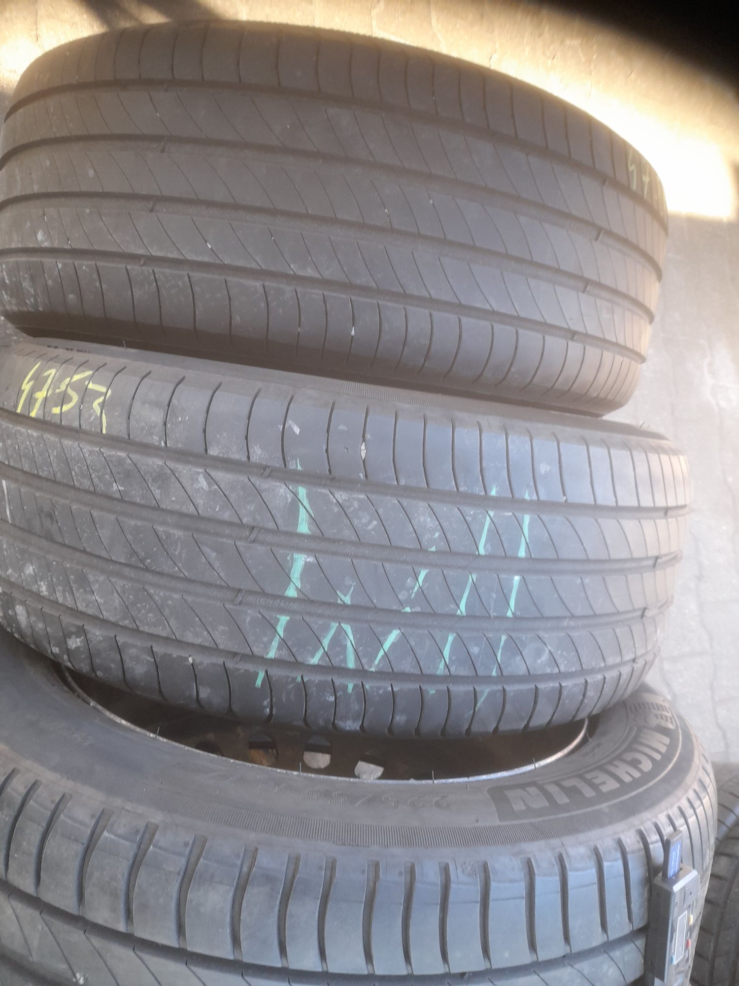 Opony letnie 225/55r17  Michelin  bridgestone