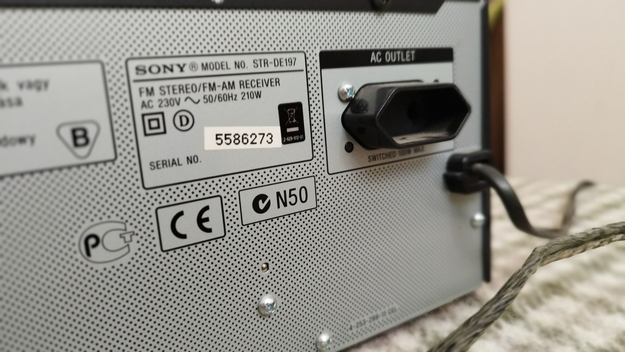 Amplituner SONY STR-DE 197