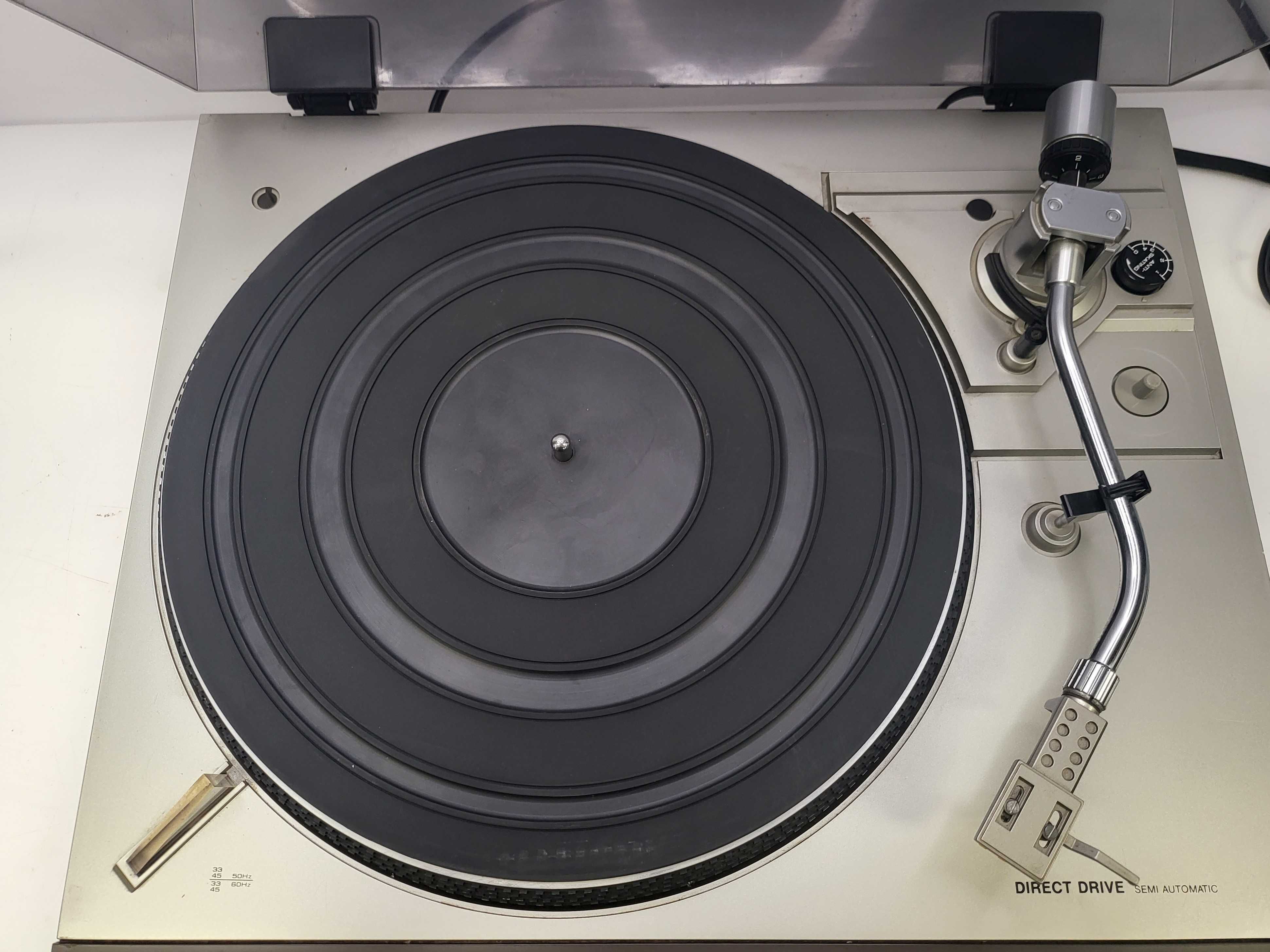 Gramofon TD-530D Akai Mitsubishi