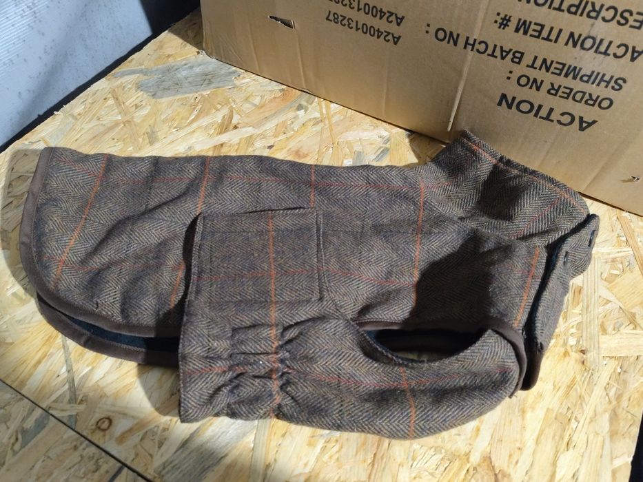 Ładny płaszcz dla psa Nomad Tales Tartan - rozmiar 40