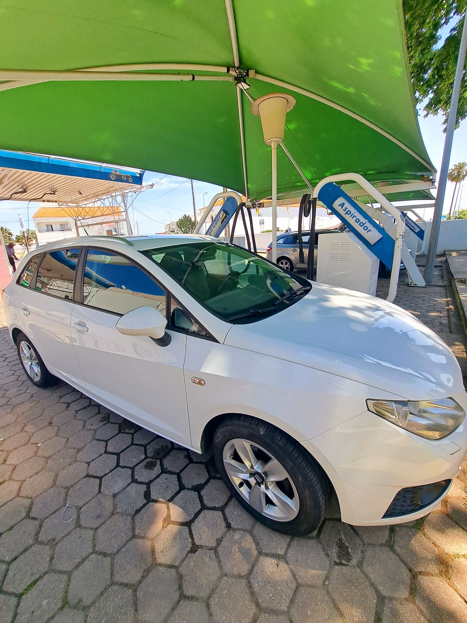Seat Ibiza 1.2 TDI (DIESEL) Comfort Style ST, ano 2011