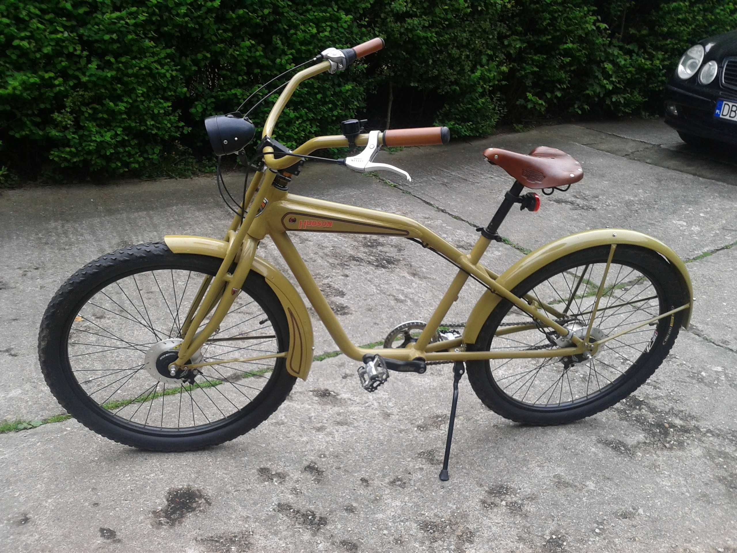 Rower  miejski " HUDSON " -26 X 2,35  cali , ALU