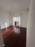 Arrendamento residencial de apartamento na Rua Fialho de Almeida 38